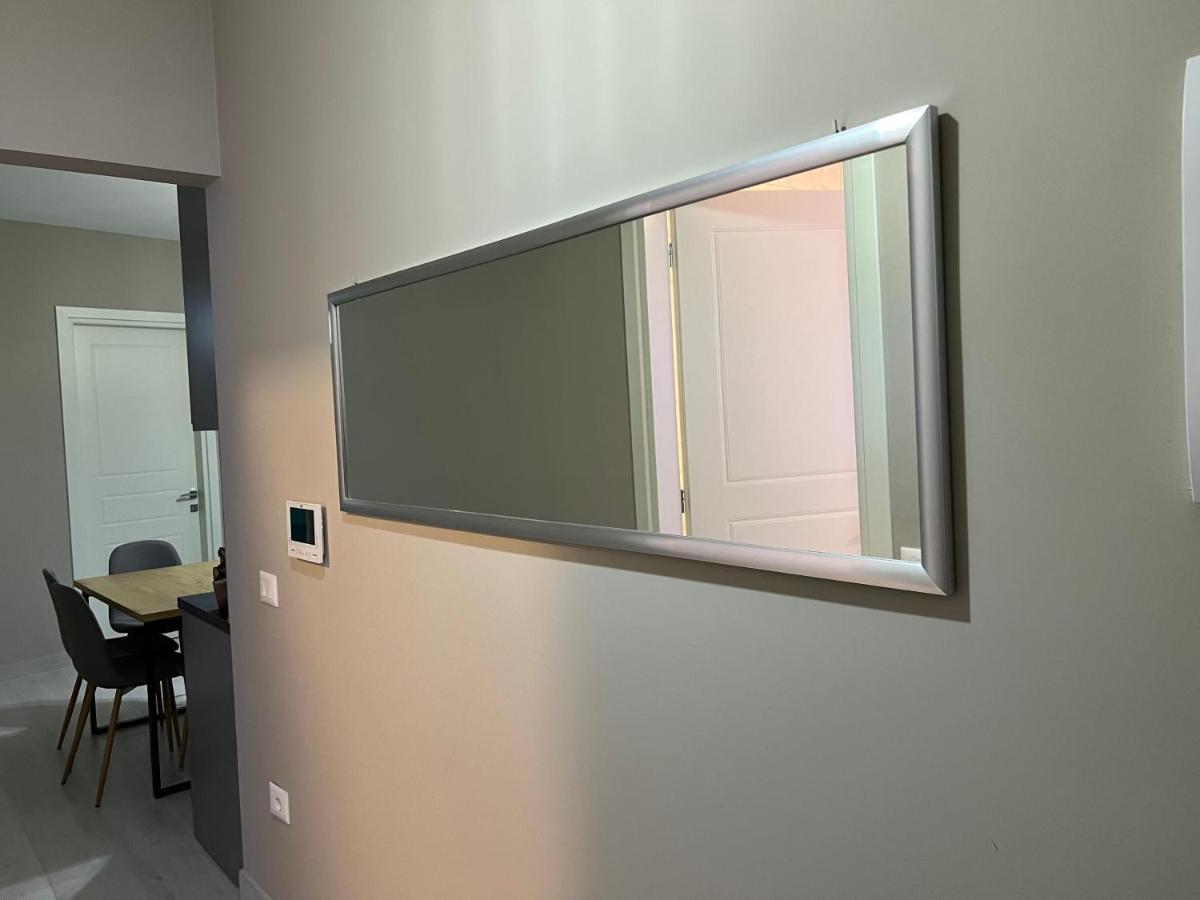 Alma Rose Apartment Korce Exterior foto